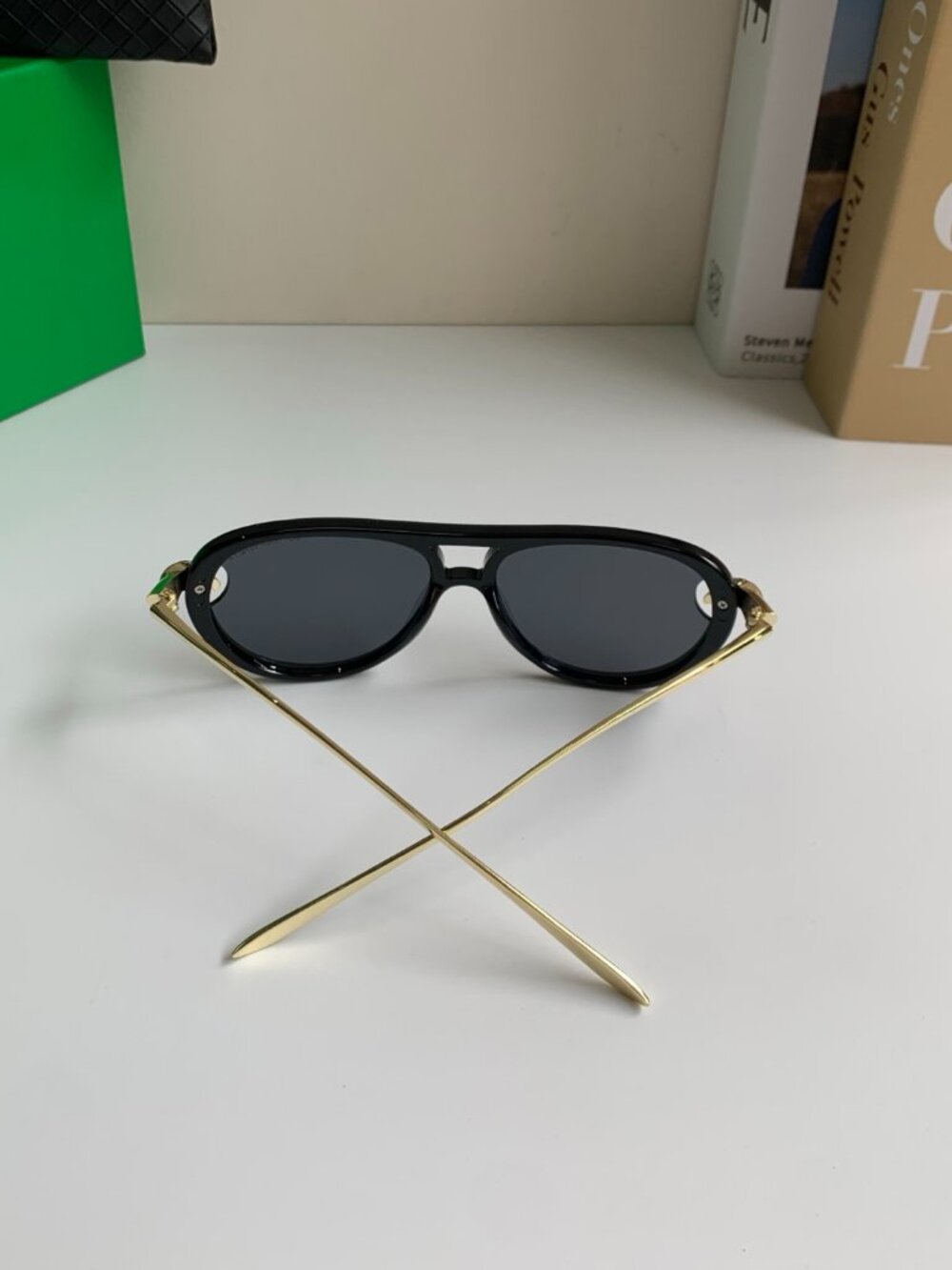 BOTTEGA VENETA 2026 New Sunscreen Sunglasses - Picture 8 of 9